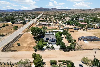 3848 E Avenue T4, Palmdale, CA 93550 - Photo 8