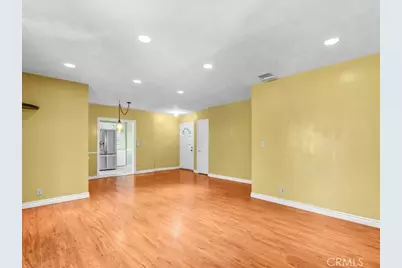 6923 Comanche Avenue, Winnetka, CA 91306 - Photo 10
