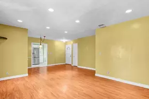 6923 Comanche Ave, Winnetka, CA 91306 - Photo 10