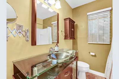 6923 Comanche Avenue, Winnetka, CA 91306 - Photo 18
