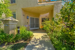 405 Huyler Ln, Simi Valley, CA 93065 - Photo 2