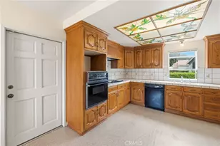 5701 Tobias, Sherman Oaks, CA 91411 - Photo 4