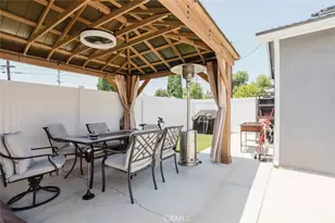 10527 Danube Ave, Granada Hills, CA 91344 - Photo 16