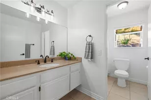28235 Royal Rd, Castaic, CA 91384 - Photo 20
