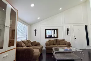 18105 Sundowner Way, Canyon Country, CA 91387 - Photo 8
