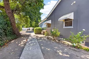 9301 Lasaine, Northridge, CA 91325 - Photo 32