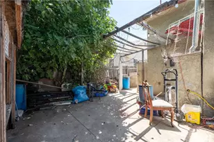 821 823 W 98th St, Los Angeles, CA 90044 - Photo 28