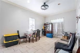 821 823 W 98th St, Los Angeles, CA 90044 - Photo 22