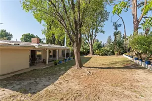 5940 El Escorpion Rd, Woodland Hills, CA 91367 - Photo 24