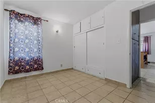 8019 Hatillo, Winnetka, CA 91306 - Photo 32