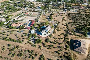 33247 Escondido, Agua Dulce, CA 91390 - Photo 50