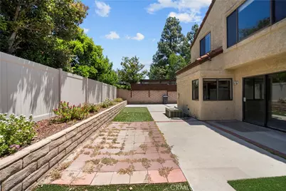 2224 Oak Haven, Simi Valley, CA 93063 - Photo 38