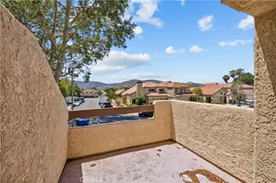 2224 Oak Haven, Simi Valley, CA 93063 - Photo 32