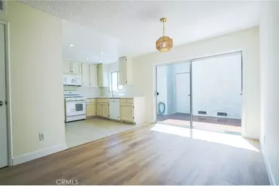19231 Sherman Way #25, Reseda, CA 91335 - Photo 20