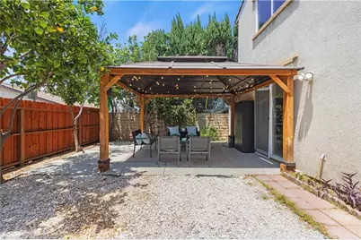 8541 Thunderbird, North Hills, CA 91343 - Photo 32