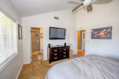 27461 Garza, Saugus, CA 91350 - Photo 20