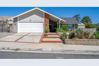 27461 Garza, Saugus, CA 91350 - Photo 1