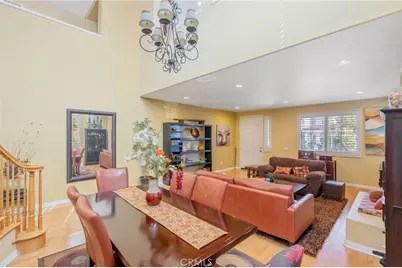 22020 Superior Court, Saugus, CA 91390 - Photo 12