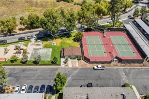 25825 Tournament, Valencia, CA 91355 - Photo 6