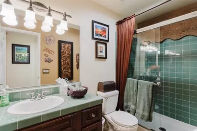 26352 Cardinal Drive, Canyon Country, CA 91387 - Photo 12