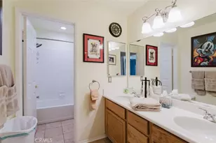 26352 Cardinal Dr, Canyon Country, CA 91387 - Photo 16