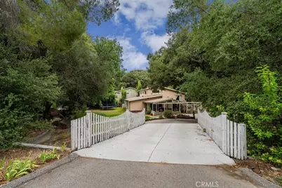 24745 Mulholland, Calabasas, CA 91302 - Photo 2