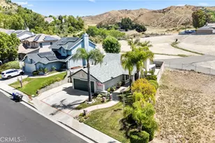28924 Raintree Ln, Saugus, CA 91390 - Photo 46