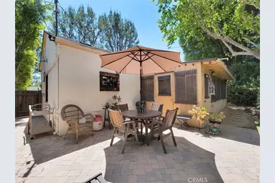 7051 Chimineas Avenue, Reseda, CA 91335 - Photo 36