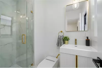 17200 Lanark Street, Lake Balboa, CA 91406 - Photo 18
