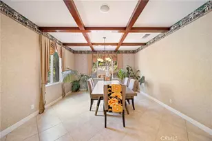 28618 Gabrial Pl, Saugus, CA 91390 - Photo 6