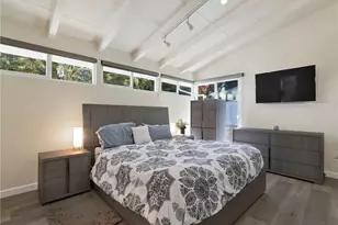 6213 Lubao, Woodland Hills, CA 91367 - Photo 20
