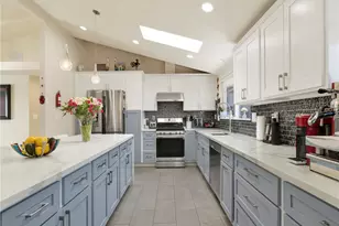 6213 Lubao, Woodland Hills, CA 91367 - Photo 10