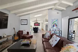 6213 Lubao, Woodland Hills, CA 91367 - Photo 4
