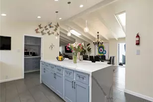 6213 Lubao, Woodland Hills, CA 91367 - Photo 12