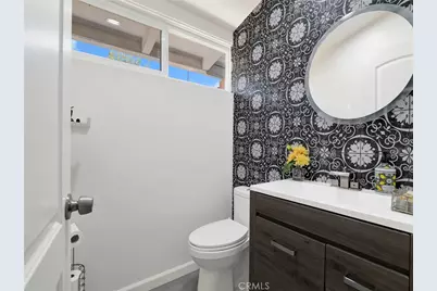 6213 Lubao, Woodland Hills, CA 91367 - Photo 18