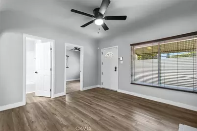 833 W 98th, Los Angeles, CA 90044 - Photo 6