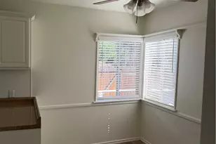 7402 Haskell, Van Nuys, CA 91406 - Photo 12