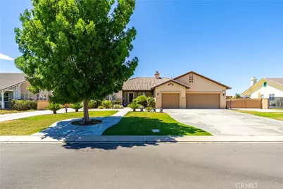 1718 E Whitlatch, Lancaster, CA 93535 - Photo 2
