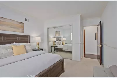 18056 Lake Encino, Encino, CA 91316 - Photo 24
