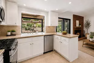 4384 Laurelhurst Rd, Moorpark, CA 93021 - Photo 16