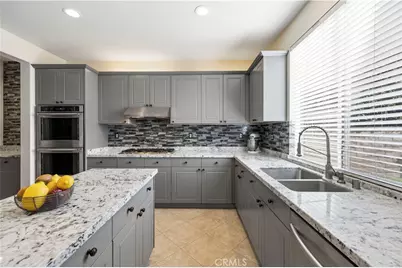 30479 Mallorca Pl, Castaic, CA 91384 - Photo 22