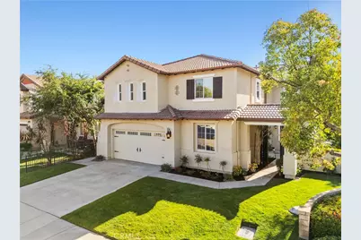 30479 Mallorca Pl, Castaic, CA 91384 - Photo 2
