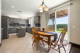 30479 Mallorca Pl, Castaic, CA 91384 - Photo 18