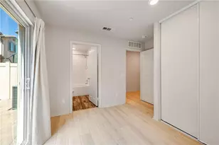 14718 Marie Ln, Van Nuys, CA 91405 - Photo 22