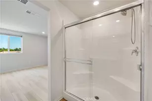 14718 Marie Ln, Van Nuys, CA 91405 - Photo 14