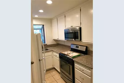 27929 Tyler Lane #743, Canyon Country, CA 91387 - Photo 12