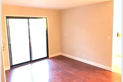 27929 Tyler Lane #743, Canyon Country, CA 91387 - Photo 2