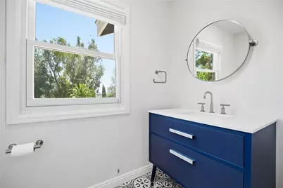5335 Campo, Woodland Hills, CA 91364 - Photo 12