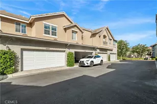 27249 Riverview Ln, Valencia, CA 91354 - Photo 34
