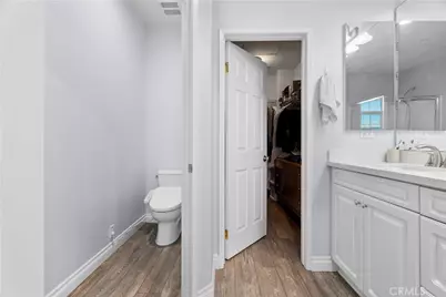 27249 Riverview Lane, Valencia, CA 91354 - Photo 22